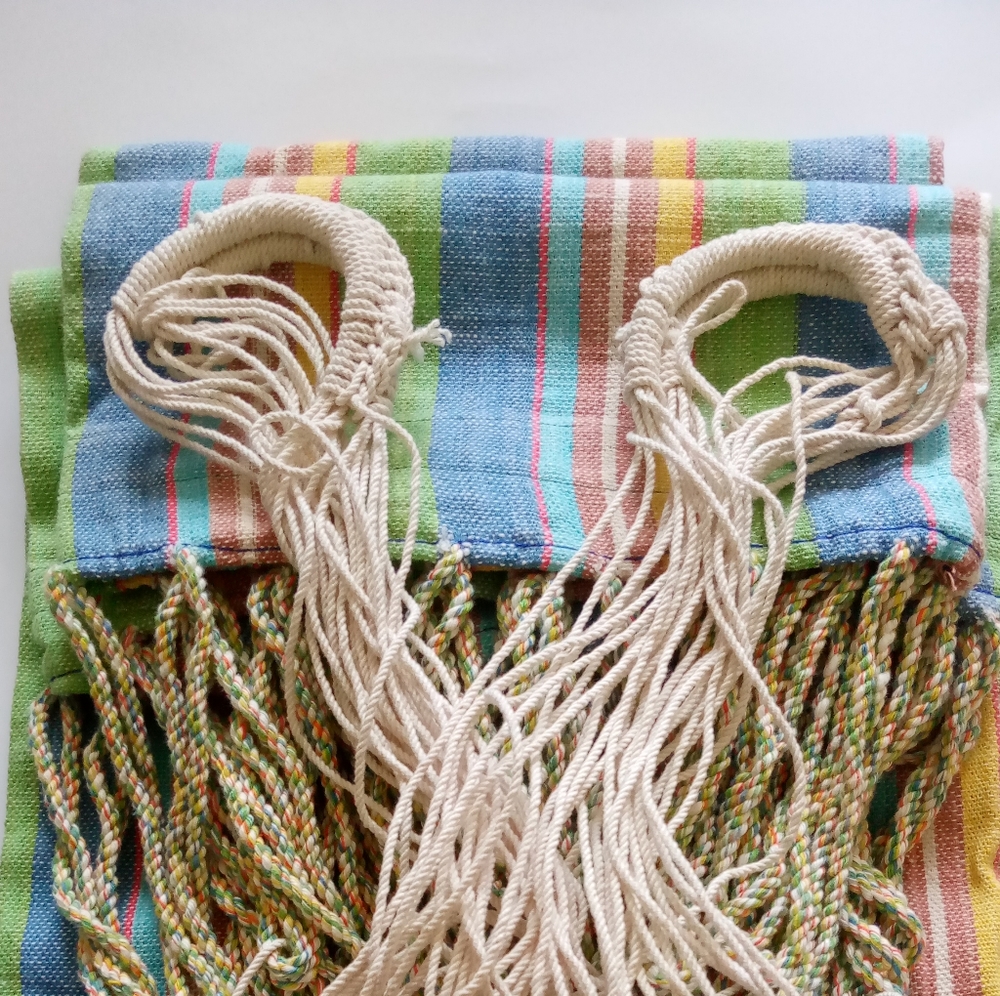 Colorful Hammock - Picture 2 of 3